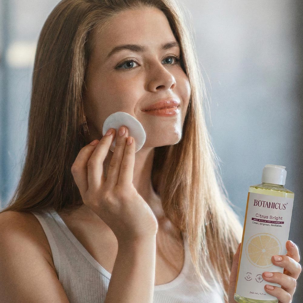 Agua Micelar con Vitamina C – Citrus Bright